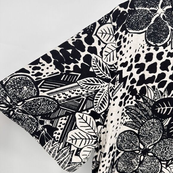 Loungees Size Medium Floral Shift Dress Pockets Black Short Sleeve V-Neck - Picture 5 of 6